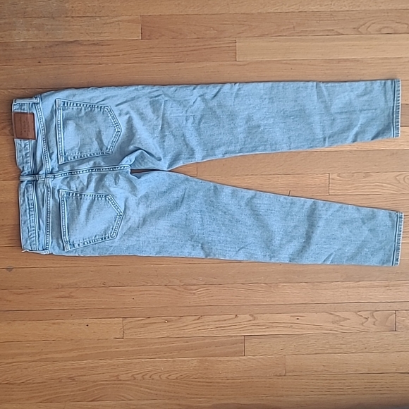 Men's Abercrombie Skinny Jeans - Picture 2 of 6